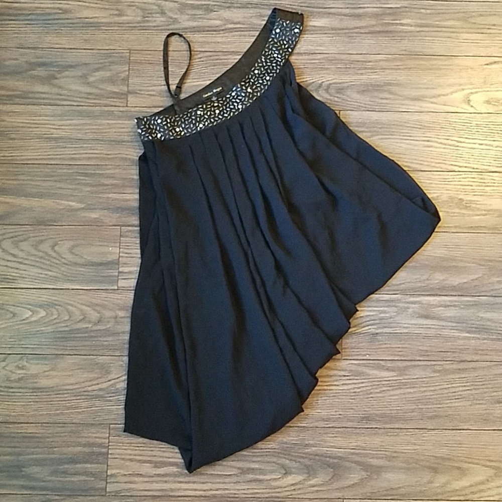 Caroline Morgan black dress